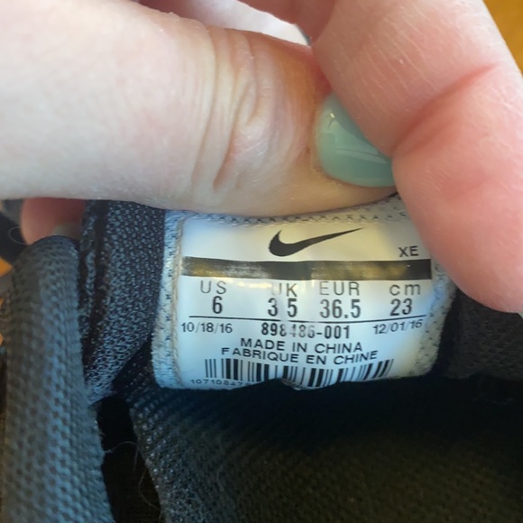 Nike Zoom Pegasus 32 Iridescent Black 6 - Picture 5 of 10